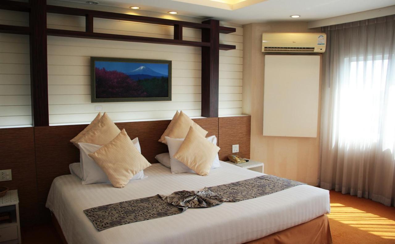 V Verve Service Apartment Hotel Chachoengsao Eksteriør bilde