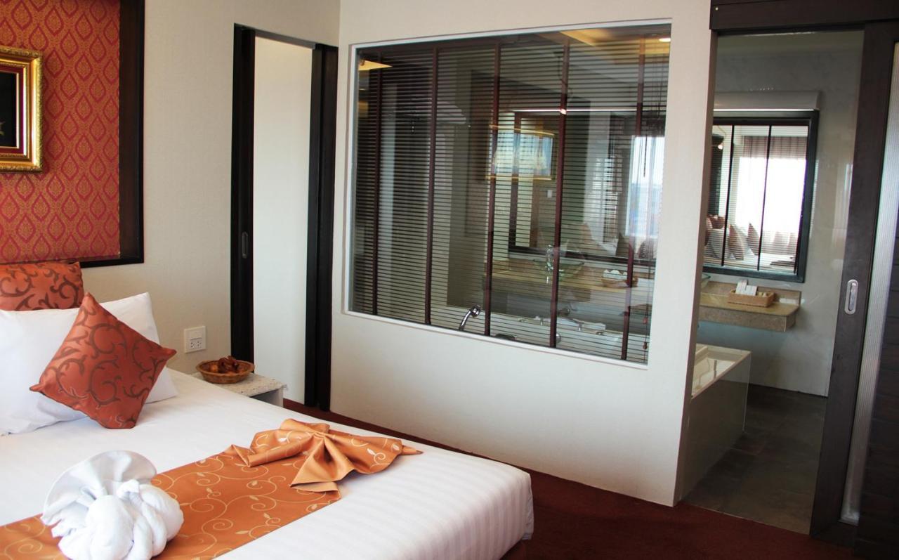 V Verve Service Apartment Hotel Chachoengsao Eksteriør bilde
