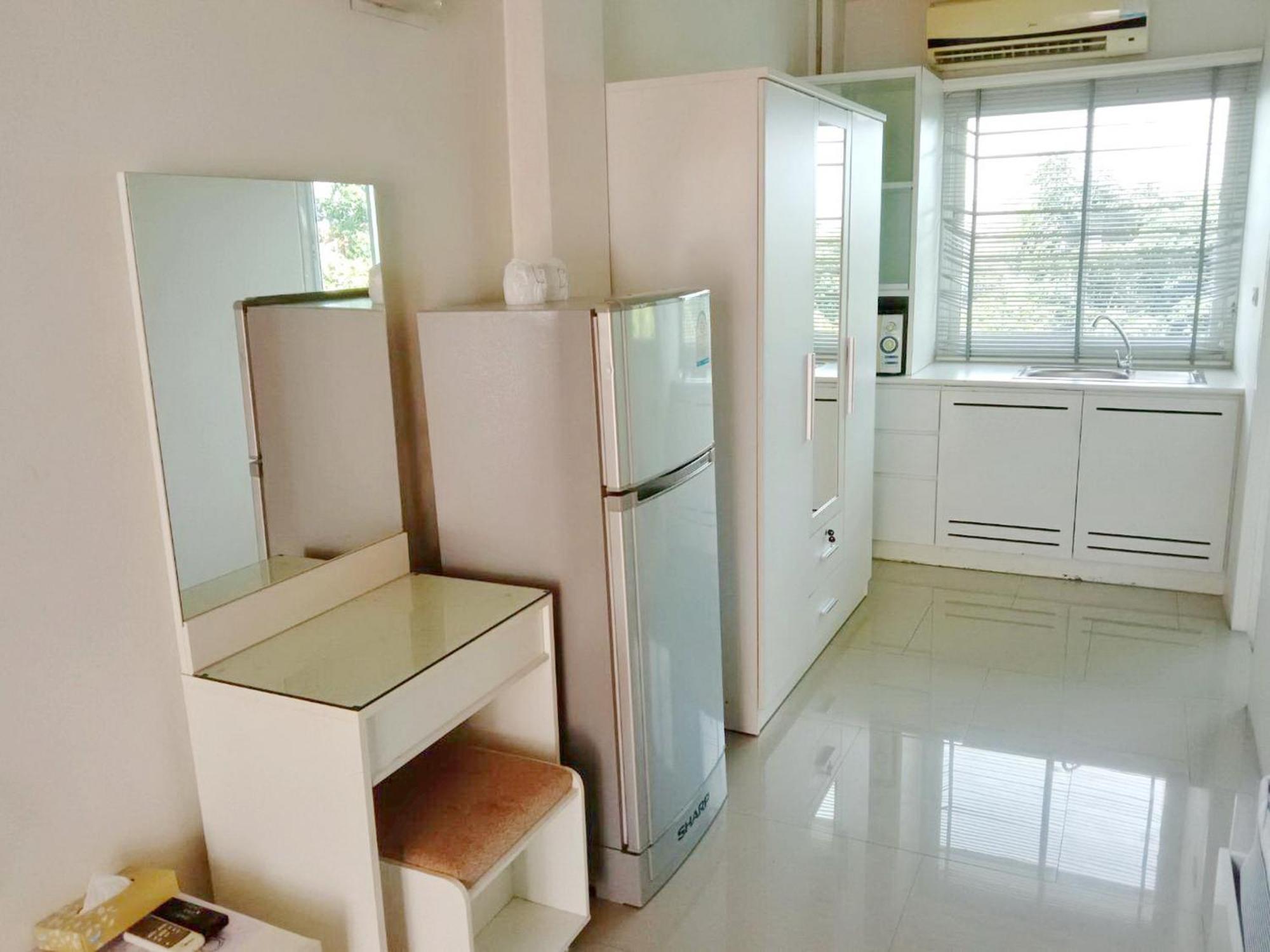 V Verve Service Apartment Hotel Chachoengsao Rom bilde